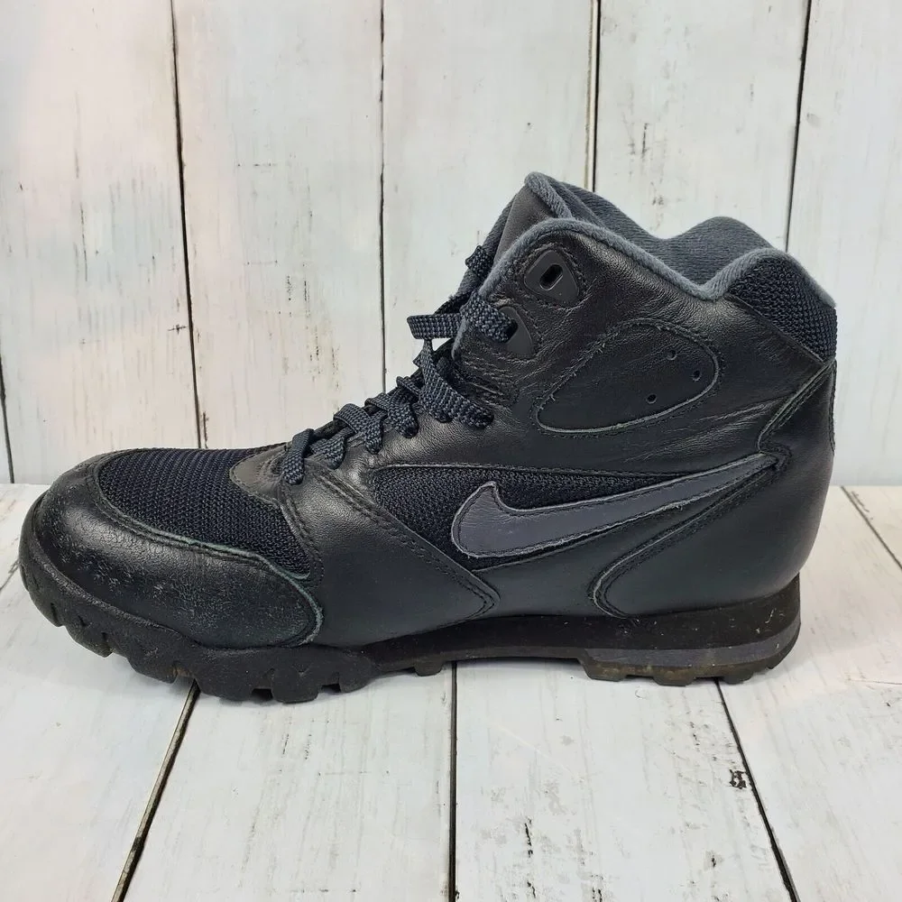Nike Caldera Hiker Boots Mens Sz 7.5 Black Camping Sneakerboot Shoes 313500-001